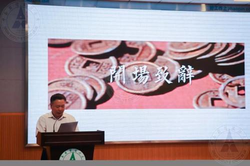 杨校长_副本.jpg